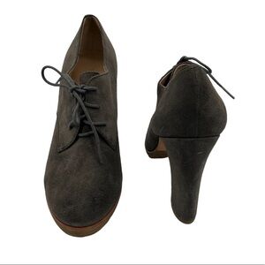 Talbots Gray Suede Closed Toe Lace Up Heels Size 10 Women’s